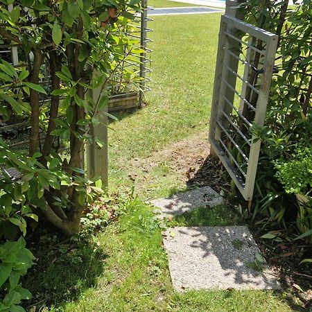 Garden & Pool Perugini Apartment Torbole Sul Garda Luaran gambar