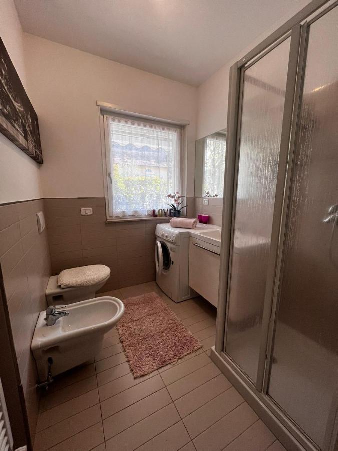 Garden & Pool Perugini Apartment Torbole Sul Garda Luaran gambar