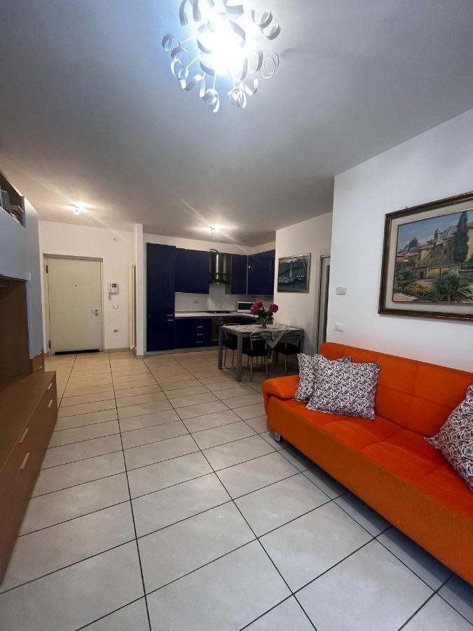 Garden & Pool Perugini Apartment Torbole Sul Garda Luaran gambar