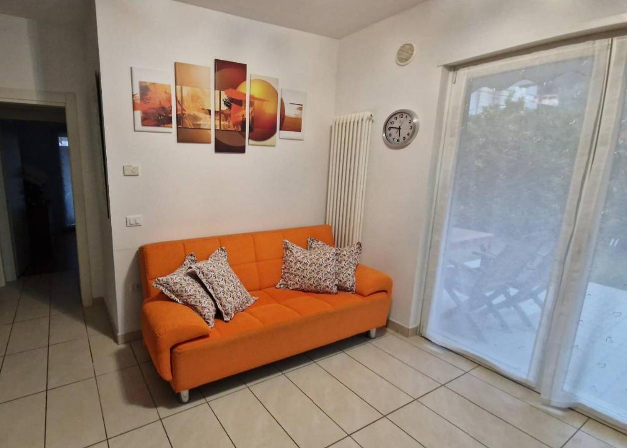 Garden & Pool Perugini Apartment Torbole Sul Garda Luaran gambar
