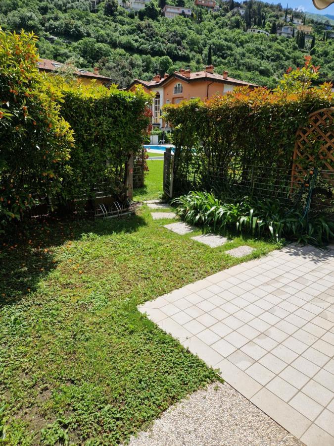 Garden & Pool Perugini Apartment Torbole Sul Garda Luaran gambar